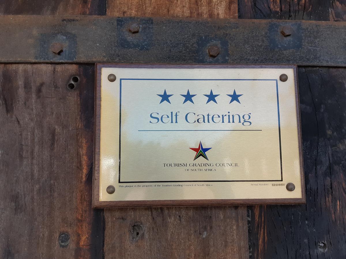 Hornbill House Self Catering Accommodation Hermanus Ngoại thất bức ảnh