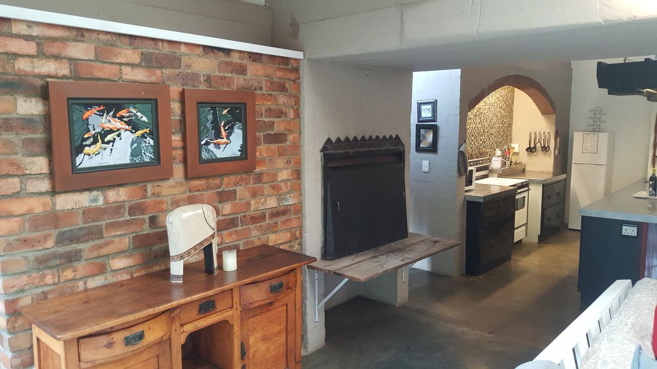 Hornbill House Self Catering Accommodation Hermanus Ngoại thất bức ảnh