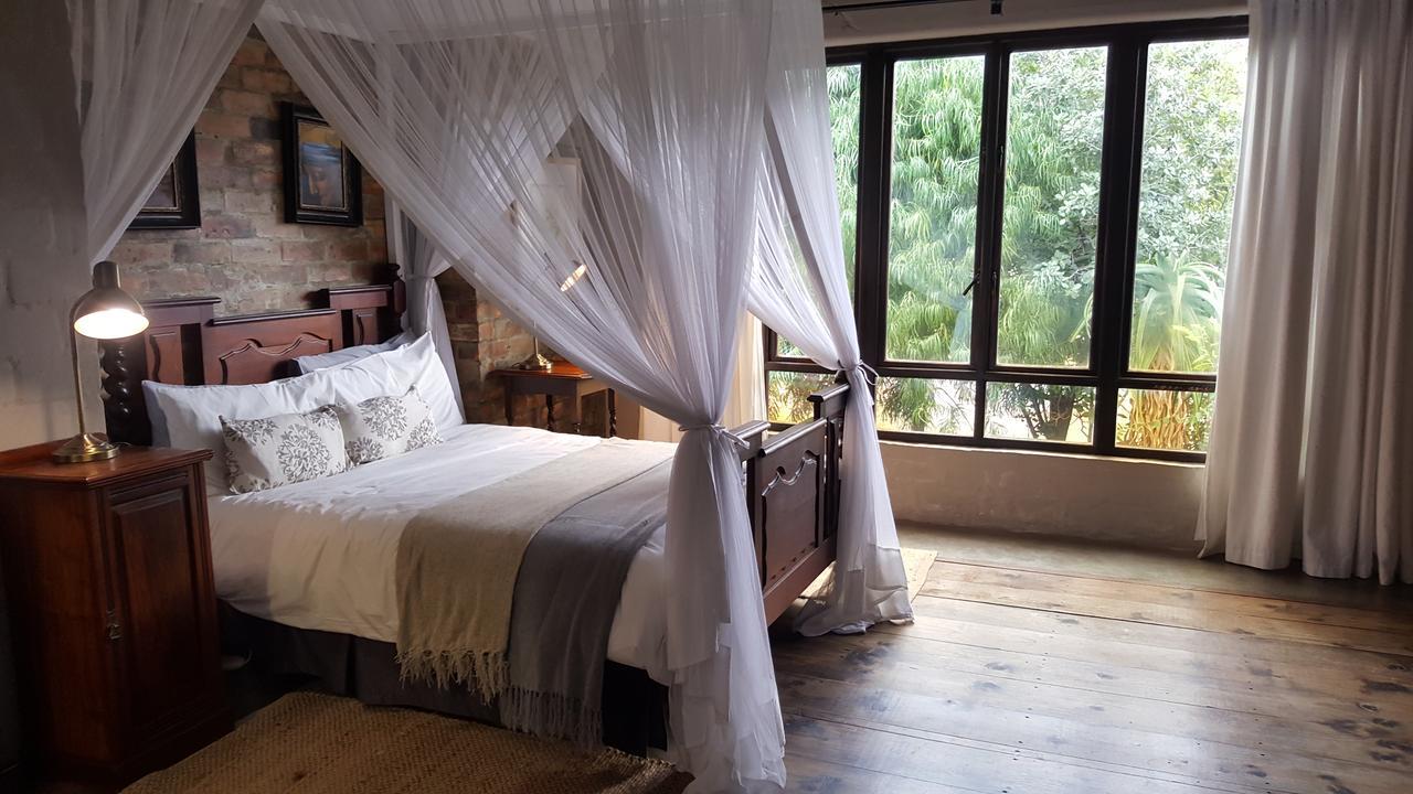 Hornbill House Self Catering Accommodation Hermanus Ngoại thất bức ảnh