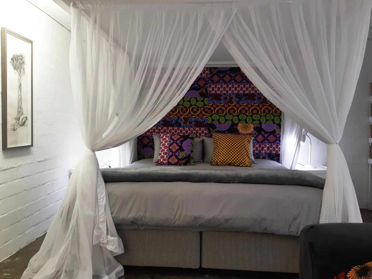 Hornbill House Self Catering Accommodation Hermanus Ngoại thất bức ảnh